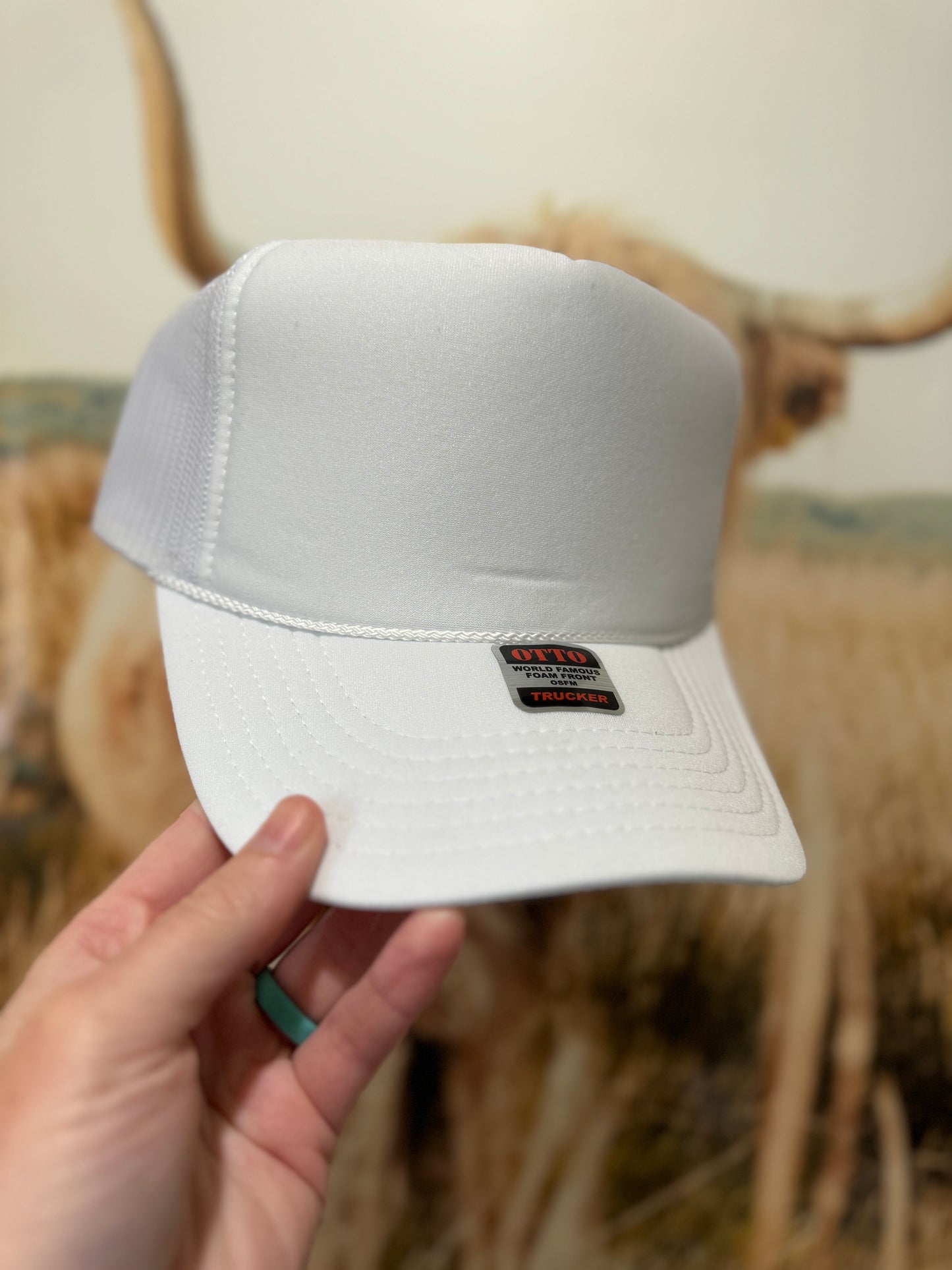 Trucker Hat [all white]