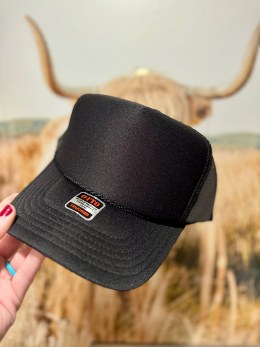 Trucker Hat [all black]
