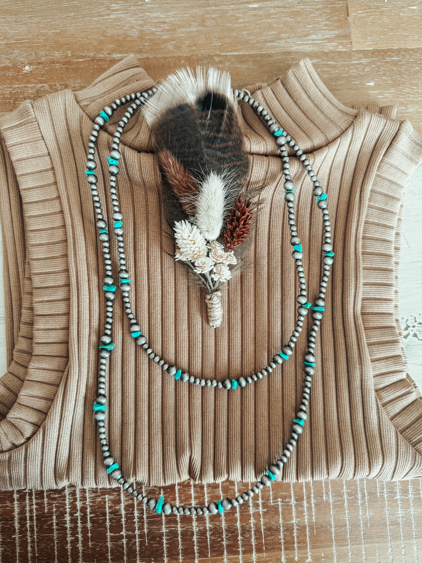 Turquoise Chip Faux Navajo Pearl Necklace